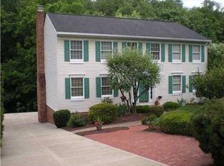 2301 Cramden Rd, Pittsburgh, PA 15241