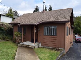 558 N Elliott St, Coquille, OR