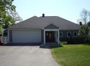 122 Spauldings East Shore Rd, Colchester, VT 05446