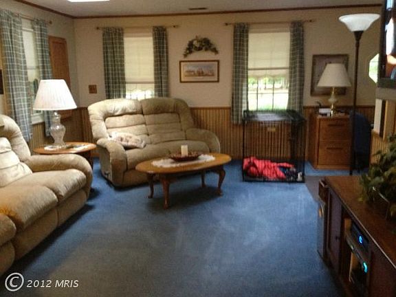 3rd image of 9635 Terri Dr