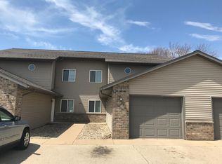 440 Skare Rd UNIT 1, Rio, WI 53960