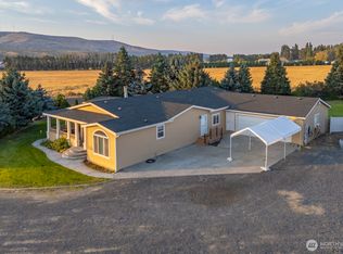 2250 Cherry Blossom Dr, Ephrata, WA 98823