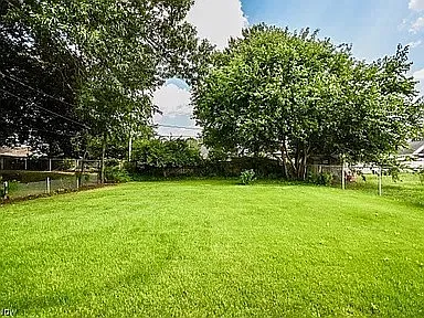 2 bed, 1265 sqft, $1,400 — Photo 2