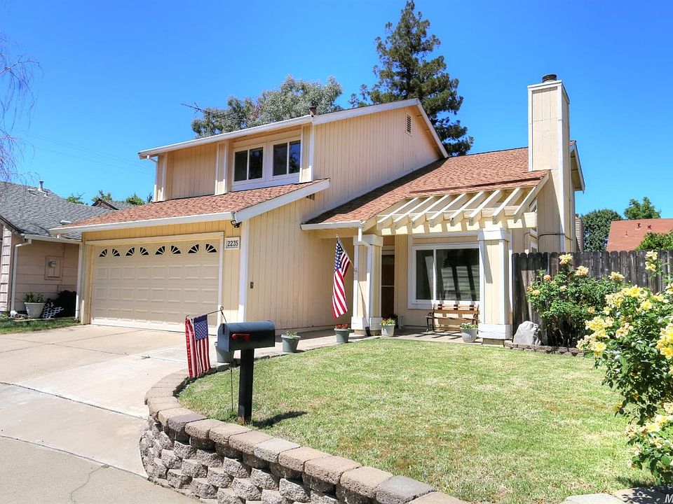 1st image of 2235 Palmwood Ct