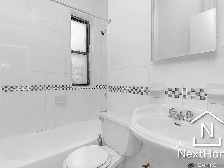 30-78 34th St #4C — Photo 11