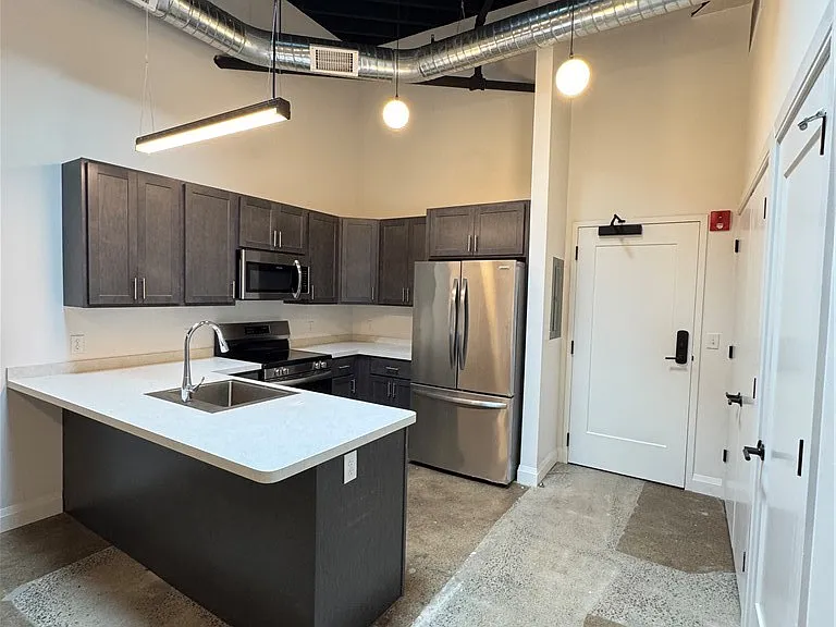 1786 Main St #110 — Photo 2