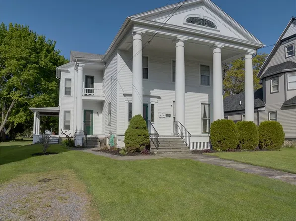 306 Main St, Penn Yan, NY 14527