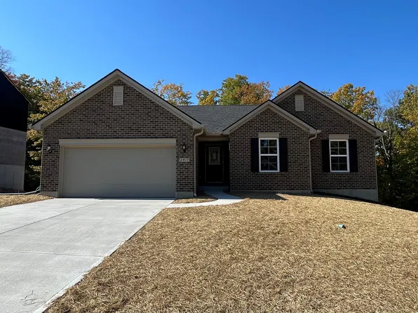 2419 Wernz Dr, Hebron, KY 41048