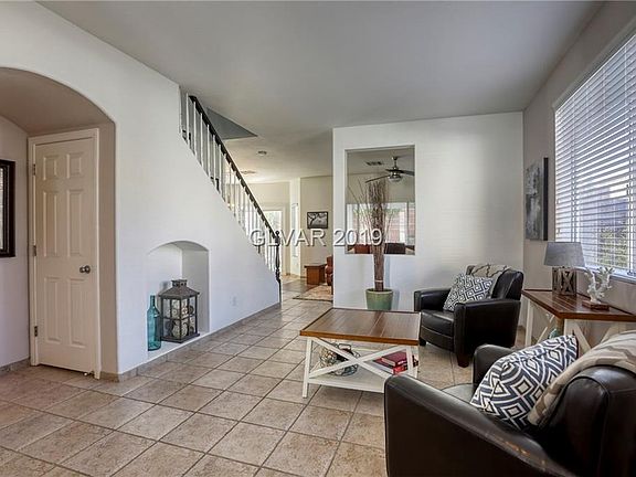 4th image of 10417 Natural Springs Ave