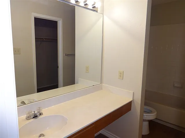 4611 Camas — Photo 6