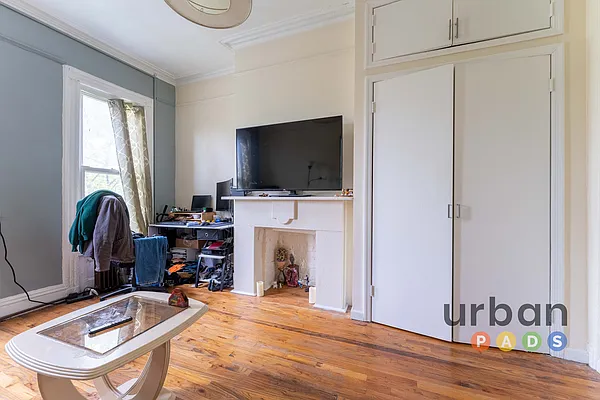 Rented by Urban Pads | media 4