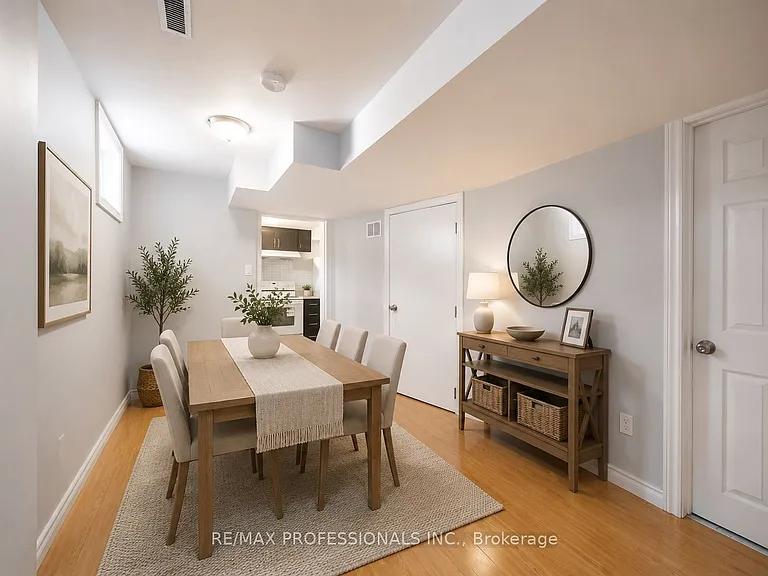 35A Bowie Ave #BASEMENT — Photo 4