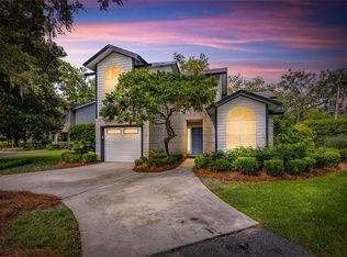 203 Grand Oaks Cir, Saint Simons Island, GA 31522