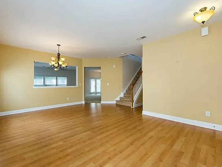 9641 Falling Stream Dr #1 — Photo 6