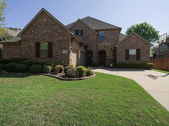 2nd image of 3516 Jennifer Dr