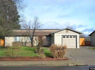 2134 Del Mar Dr, Roseburg, OR