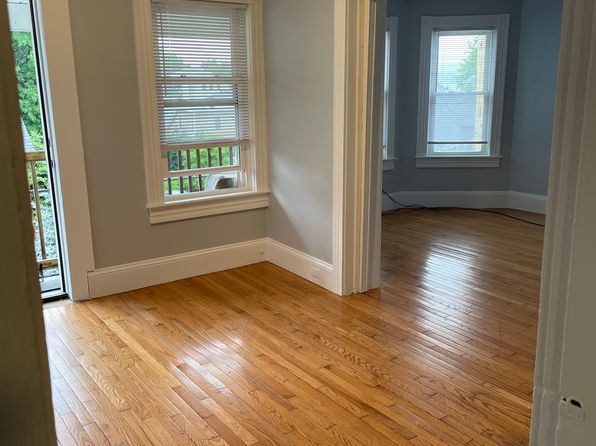 68 Division St APT 3