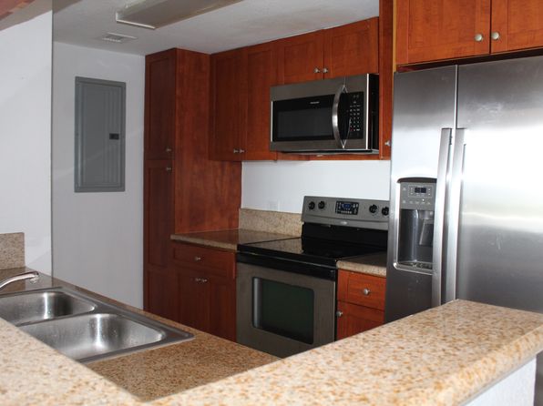 36 NW 6th Ave APT 504