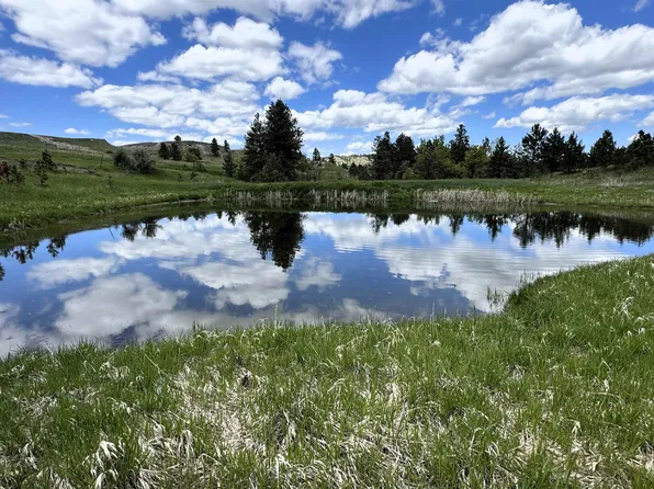 E2 Soaring Eagle Rd, Hulett, WY 82720