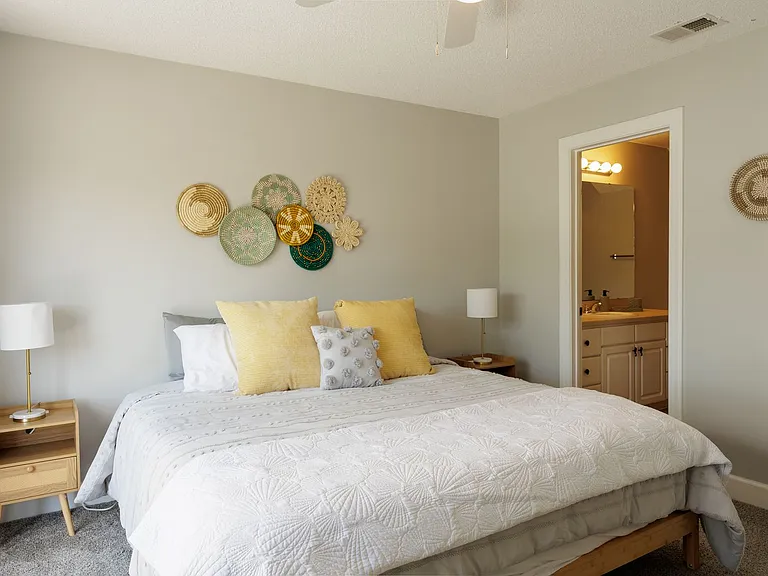3044 Sugarberry Ln — Photo 15