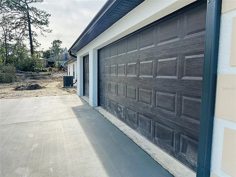 5780 N Lena Dr — Photo 40