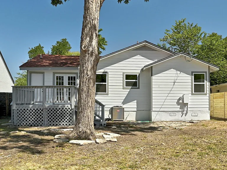 203 Nelray Blvd — Photo 21