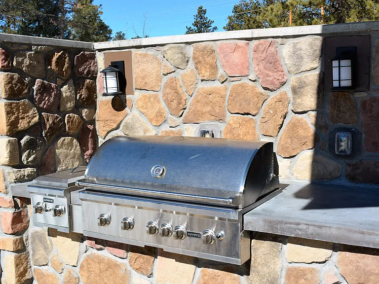 Trail Ridge at Woodland Park Apartments — Photo 16