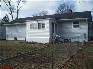 2nd image of 202 Frost Ave