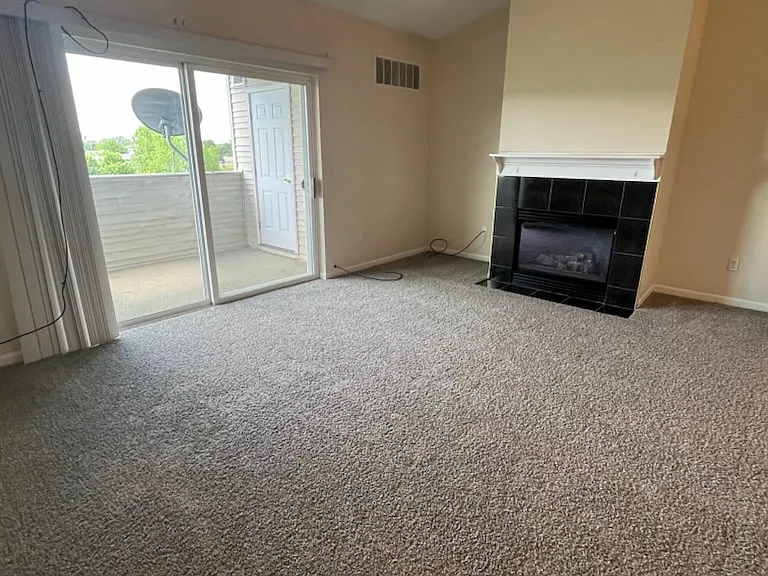 8623 S Jasonville Ct SE #8623 — Photo 5