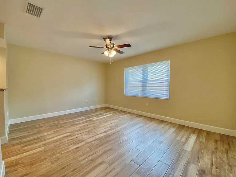 3842 Featherwood Trl — Photo 11