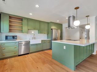 2355 Sharon Rd, Menlo Park, CA 94025