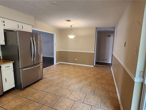 5th image of 108 Riverview Dr