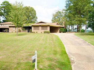 214 Dogwood Ln, Farmerville, LA 71241