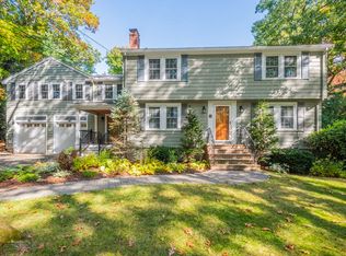 32 Greenwood St, Lexington, MA 02421