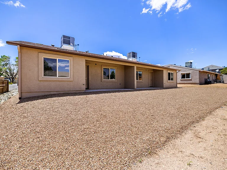 6201 N Reata Dr #2 — Photo 4