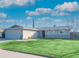 525 W Saratoga Ave, Tulare, CA 93274