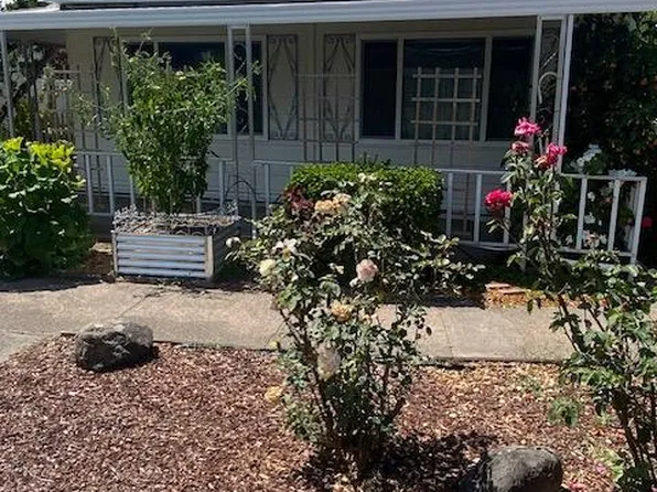 91 Sequoia Circle, Santa Rosa, CA 95403