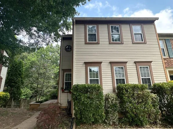 11928 Sentinel Point Ct, Reston, VA 20191