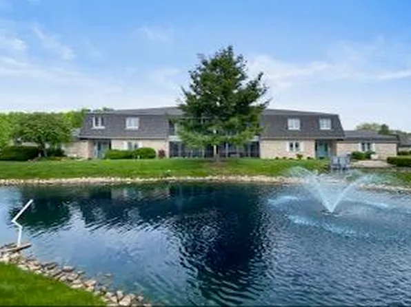 741 Hidden Oak Trl Unit 2-A, Hobart, IN 46342