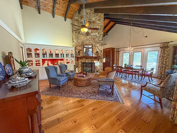 2nd image of 5258 Cottage Rd