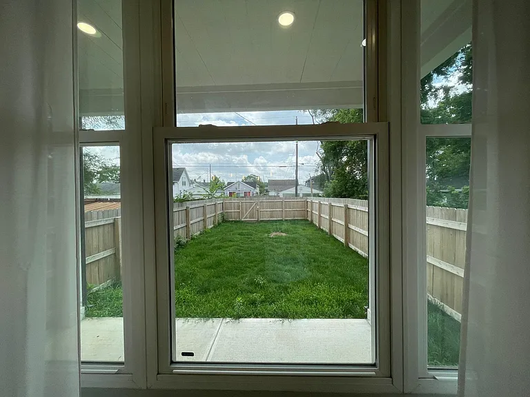 833 Birch Ave — Photo 31