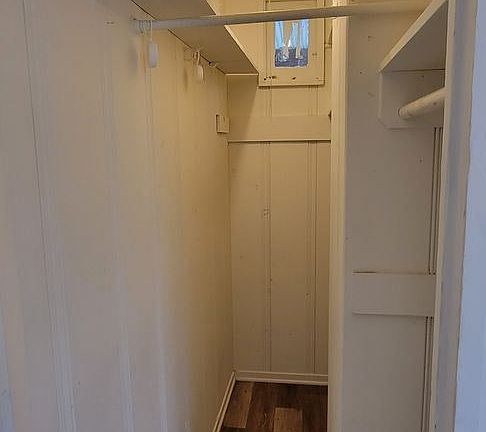 4th image of 4357 Marlborough Ave