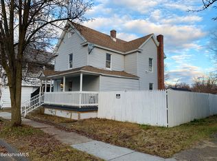 54 John St, Pittsfield, MA 01201