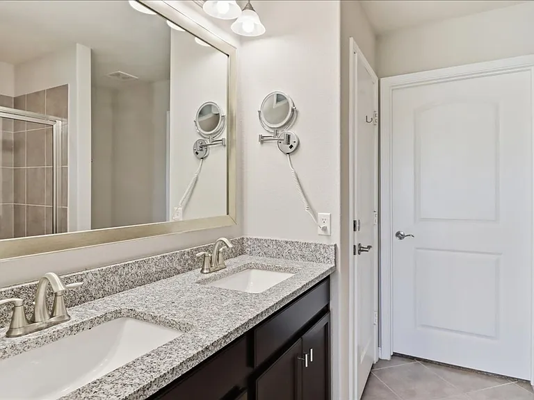 816 Hamilton Ln — Photo 19