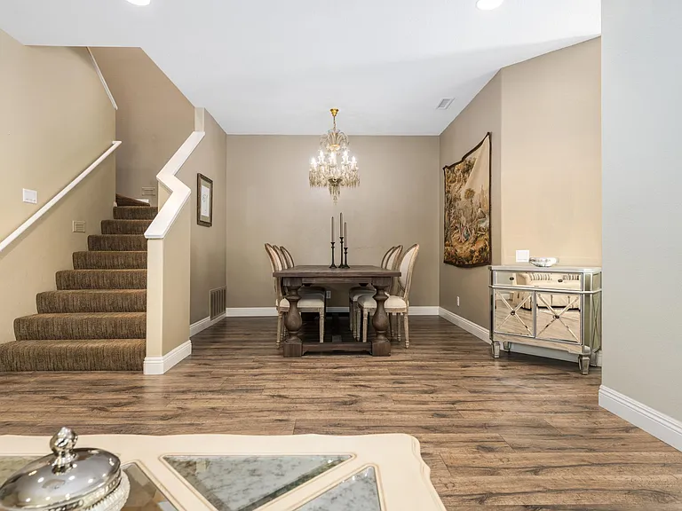 8212 E White Fir Ln — Photo 8