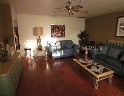 5th image of 162 Venice East Blvd