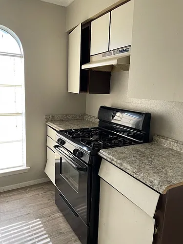 Floor plan 2 bedroom