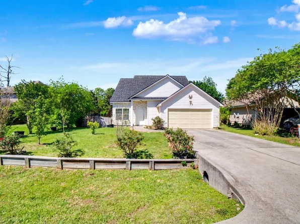 256 Kellyn Ct, Conroe, TX 77306