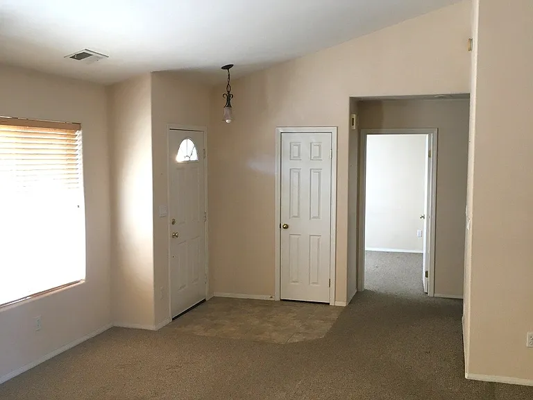 22131 Alps Ct — Photo 8