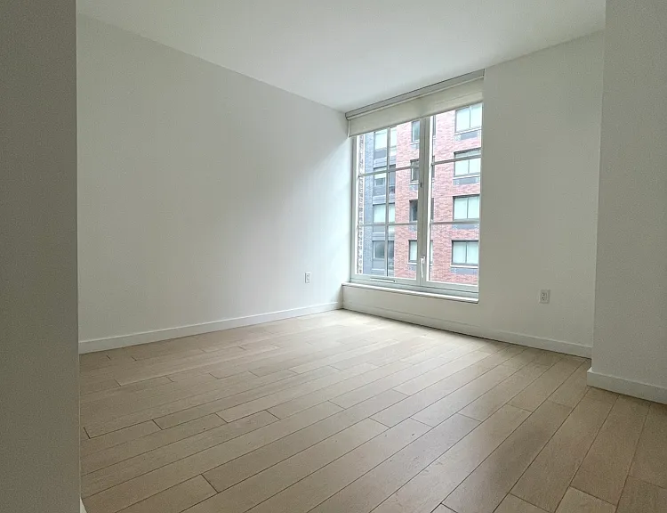 535 W 43rd St N #6KK — Photo 5
